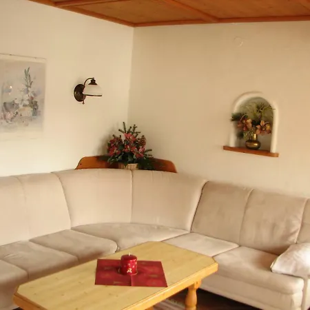 Lotte Familie Grünberger Apartment *